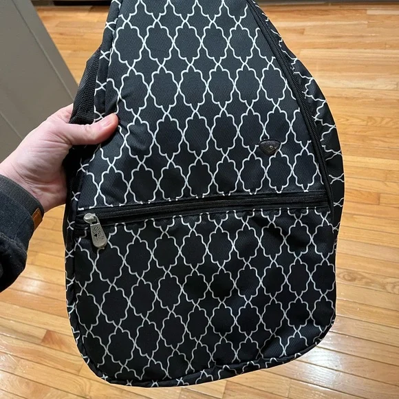 Ladies Printed Pickleball Sling Bag -black Pattern Designed For Pickleball e21 - Picture 2 of 6